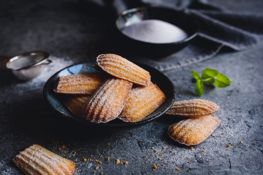 Madeleine - traditional French small cakes