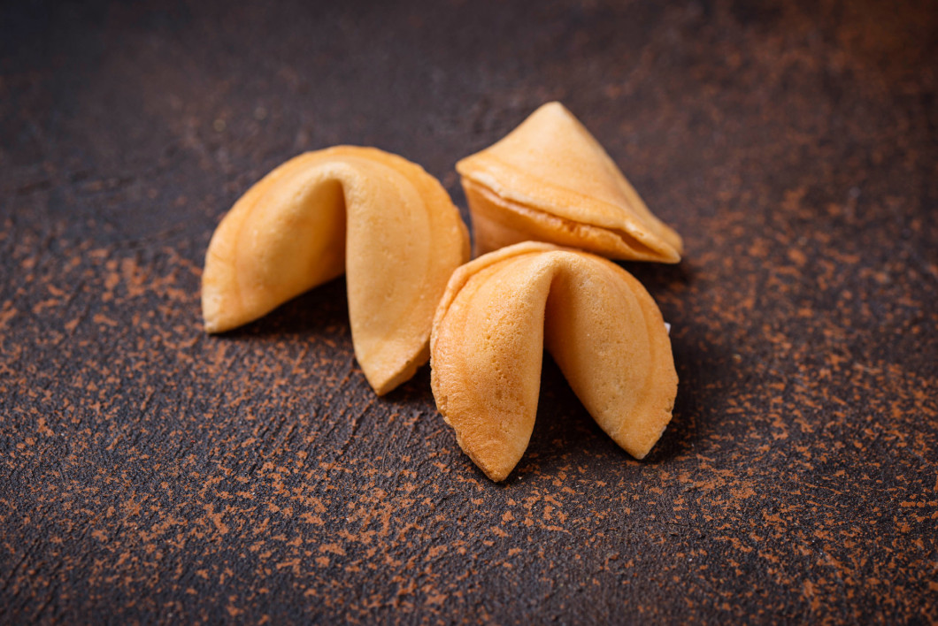 Traditional Chinese fortune cookies with prediction