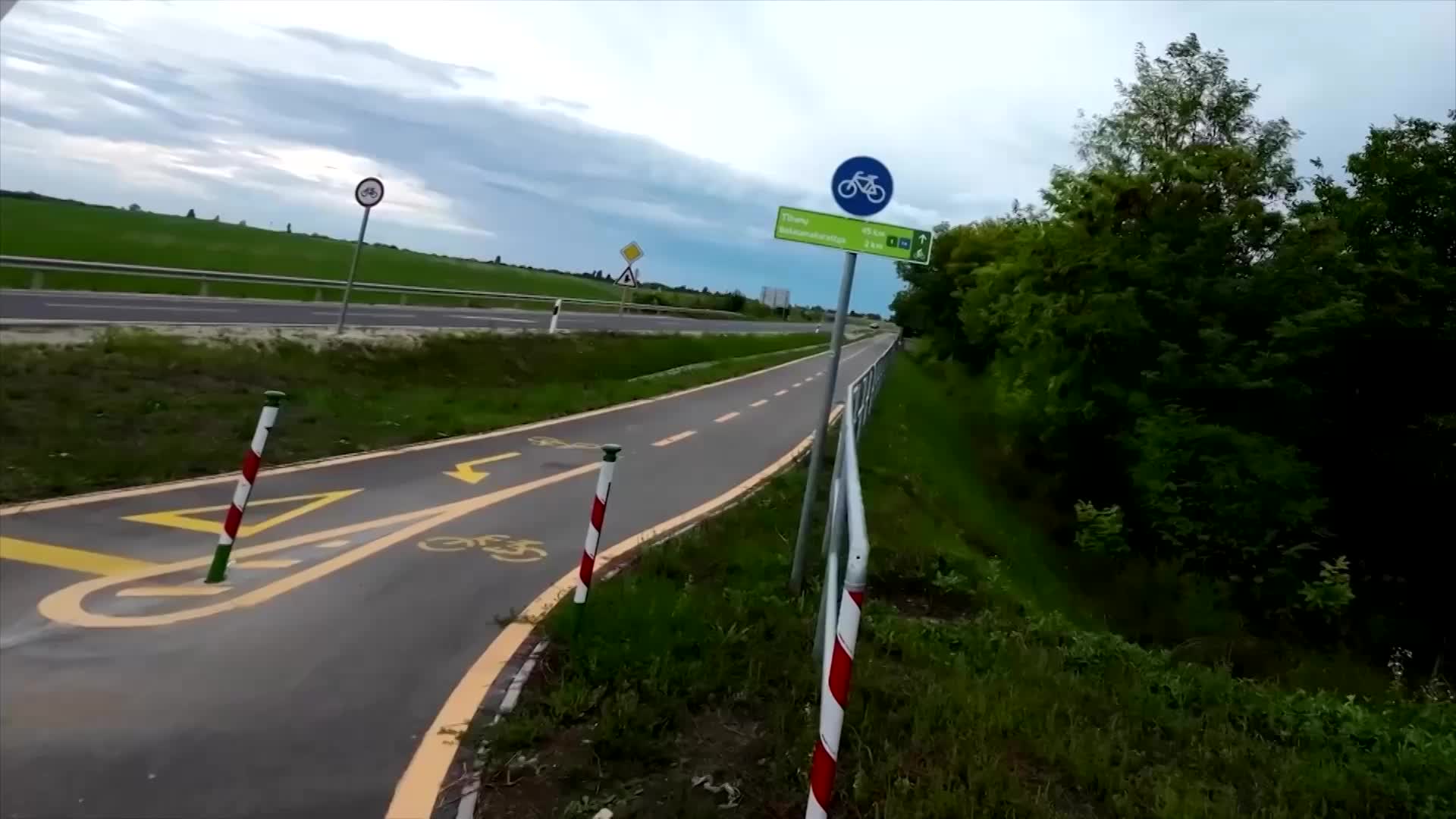 Pálháza és Hollókő